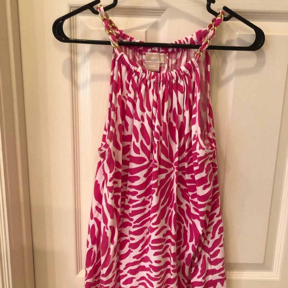 Pink and white cheetah top with chain